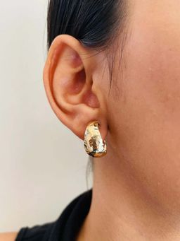 ISHKAARA - Gold-Plated Contemporary Half Hoop Earrings