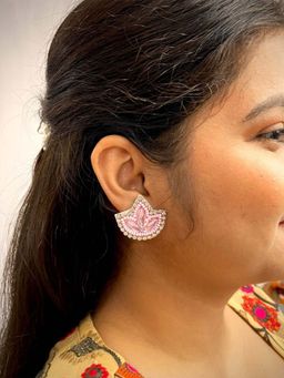 ISHKAARA - Pink Beaded Contemporary Studs Earrings