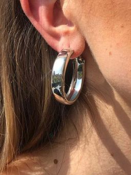 ISHKAARA - Silver Contemporary Hoop Earrings