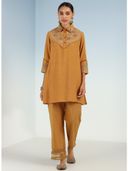 Mustard color option, Currently selected