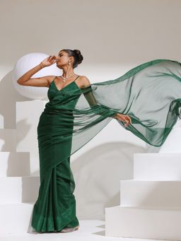 Swtantra - Grass Is Greener Chiffon Shimmer Saree with Beads and with Unstitched Blouse