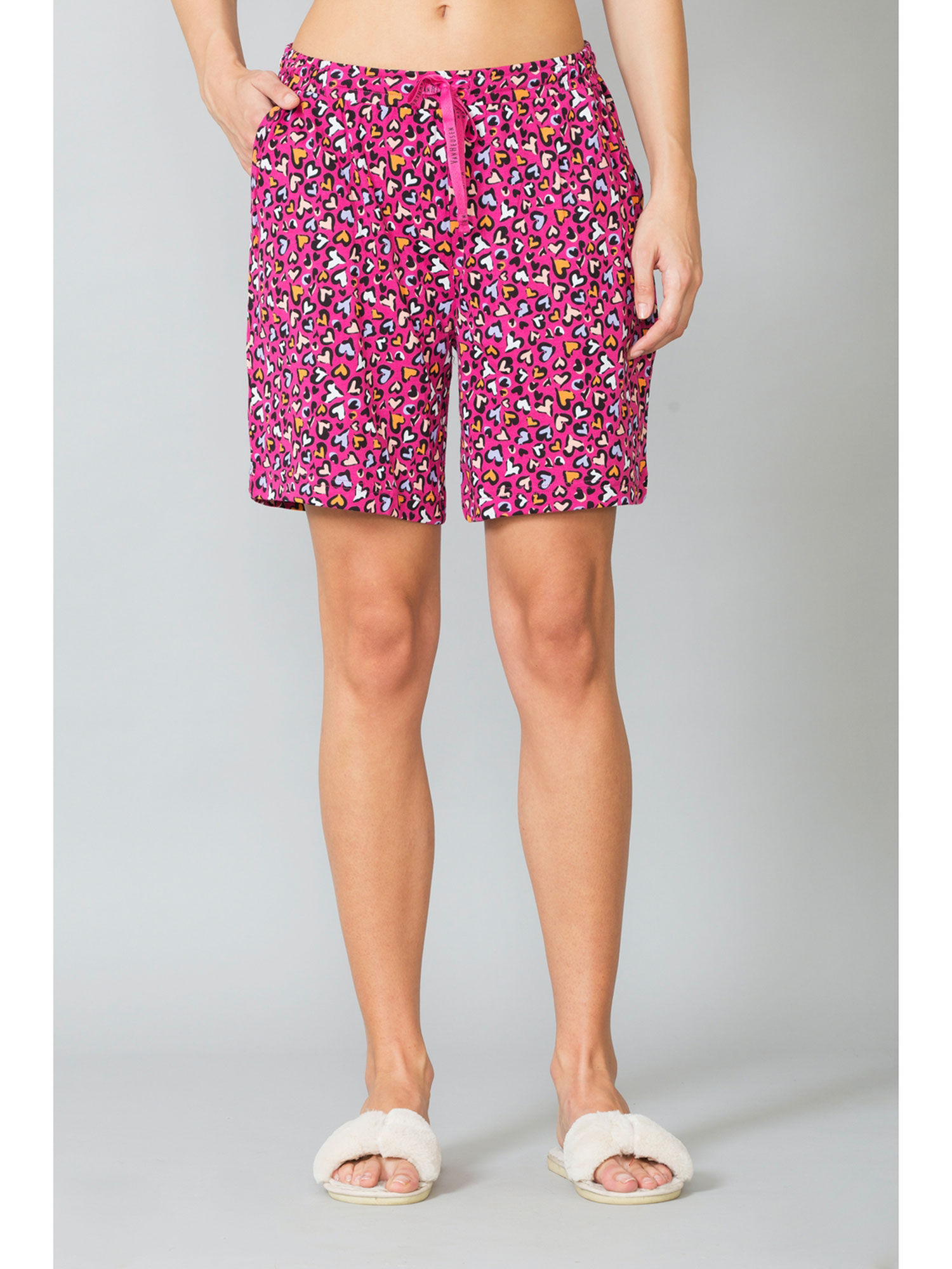 Van Heusen Woman Lingerie and 