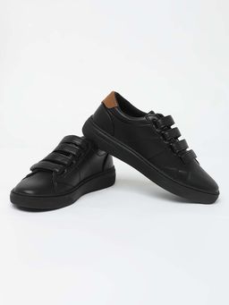 Snitch - Black Solid Casual Sneakers