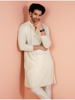KISAH - Men Off White Embroidered Kurta
