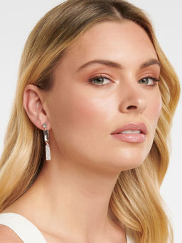 Forever New - Emelie Twist Drop Earring