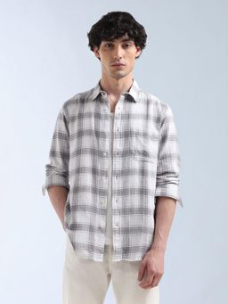 Flying Machine - White Checks Regular Shirt