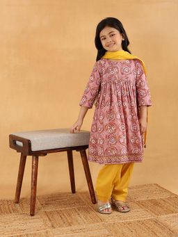 Fabindia - Pink Cotton Hand Block Printed Kurta, Dupatta and Salwar Set