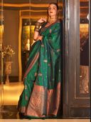 Green color option, Sold out, Currently selected