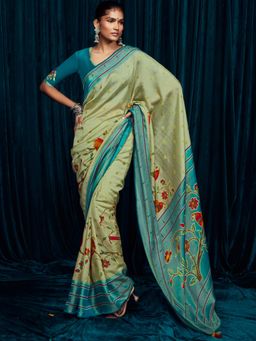 Akhilam - Womens Brasso Light Green Handloom Designer Saree with Unstitched Blouse