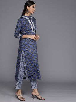Varanga - Women Navy Blue Floral Kurta with Pant (Set of 2)