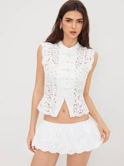 Cider - Guipure Lace Women’s Mandarin Neck Sleeveless Tank Top White