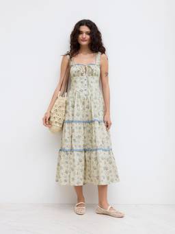 Cider - Ditsy Floral Women's Shirred Tiered Maxi Dress Blue