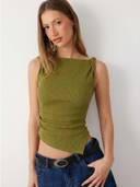 Olive color option, Currently selected