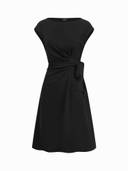 Black color option, Currently selected