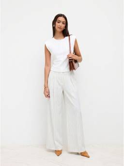 Cider - Stripe Women's Mid-Waist Pleated Wide-Leg Trousers White