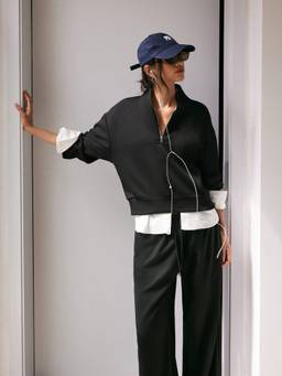 Cider - Solid Women's Oversized Half-Zip V-Neck Sweatshirt Black