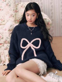 Cider - Knit Crochet Women’s Bow Applique Oversized Pullover Sweater Navy Blue