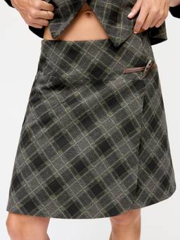 Cider - Wool-Look Women's Low Rise Plaid Toggle Midi Skirt Dark Green