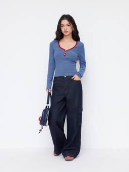 Cider - Contrasting Binding Women Striped Sweetheart Neck Tee Blue