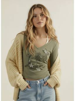 Cider - Cotton Blend Women Graphic Ruched V-Neck Tee Green