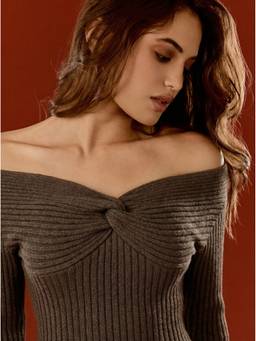 Cider - Rib Knit Women's Twist V-Neck Top Coffee