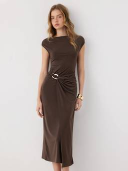 Cider - Metal Detail Women's Ruched Boat Neck Maxi Dress Brown