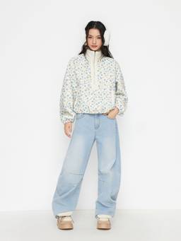 Cider - Fleece Women's Oversized Floral Zip-Up Sweatshirt Cream