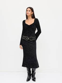 Cider - Velvet Zebra Women's Sweetheart Neck Bell Sleeve Midi Dress Black