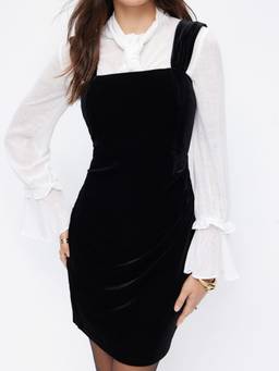 Cider - Velvet Women's Square Neck Ruched Pinafore Mini Dress Black