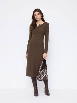 Cider - Women's Ribbed Slim Fit Round Neck Button Midi Dress Coffee