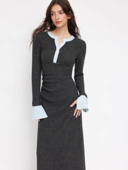 Cider - Textured Women’s Round Neck Long Sleeve Maxi Dress Dark Grey