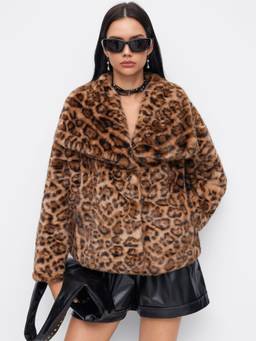 Cider - Leopard Print Women's Faux Fur Oversized Button Jacket Brown