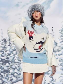 Cider - Knit Ski Graphic Women’s Oversized Round Neck Sweater Blue