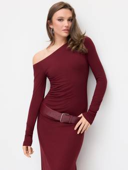 Cider - Ruched Women's Asymmetrical Neck Belted Maxi Dress Burgundy