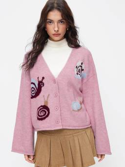 Cider - Jacquard Knit Women’s Oversized V-Neck Bell Sleeve Cardigan Pink