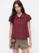 Burgundy color option, Currently selected