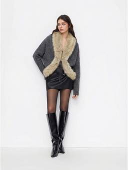 Cider - Faux Fur Trim Women Oversized V-Neck Drawstring Cardigan Grey