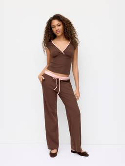 Cider - Two Tone Women's V-Neck Regular Fit Pant Set Brown