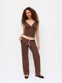 Brown color option