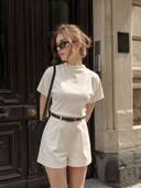 Cream color option, Currently selected