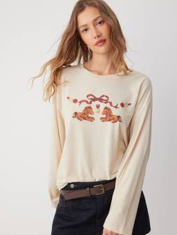 Cider - Horse & Bowknot Women's Graphic Print Oversized Crew Neck T-Shirt Ivory