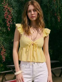 Cider - Textured Women Sweetheart Ruffle Sleeve Crop Top Yellow