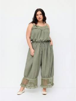 Cider - Women's V-Neck Lace Panel Drawstring Capri Jumpsuit Green