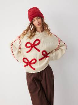 Cider - Jacquard Bowknot Women’s Oversized Contrast Trim Sweater Cream