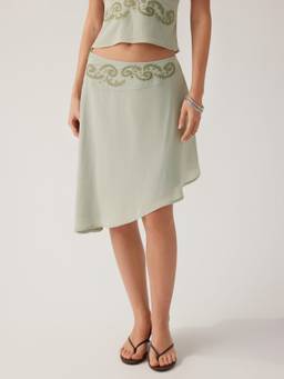 Cider - Chiffon Women's Low Rise Embroidered Asymmetrical Midi Skirt Green