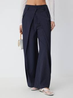 Cider - Striped Women's Low Waist Pleated Straight Leg Trousers Navy Blue
