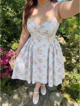 Cider - Floral Sweetheart Women Floral Print Flared Midi Dress Baby Blue