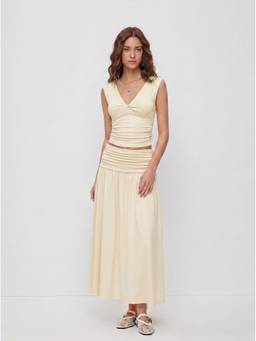 Cider - Twist Ruched Women’s V-Neck Skirt Set Cream