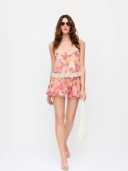 Cider - Chiffon Women's Mid-Waist Abstract Bubble Hem Shorts Pink