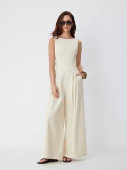 Cider - Linen-Blend Women's Backless Pleated Wide-Leg Jumpsuit Ecru